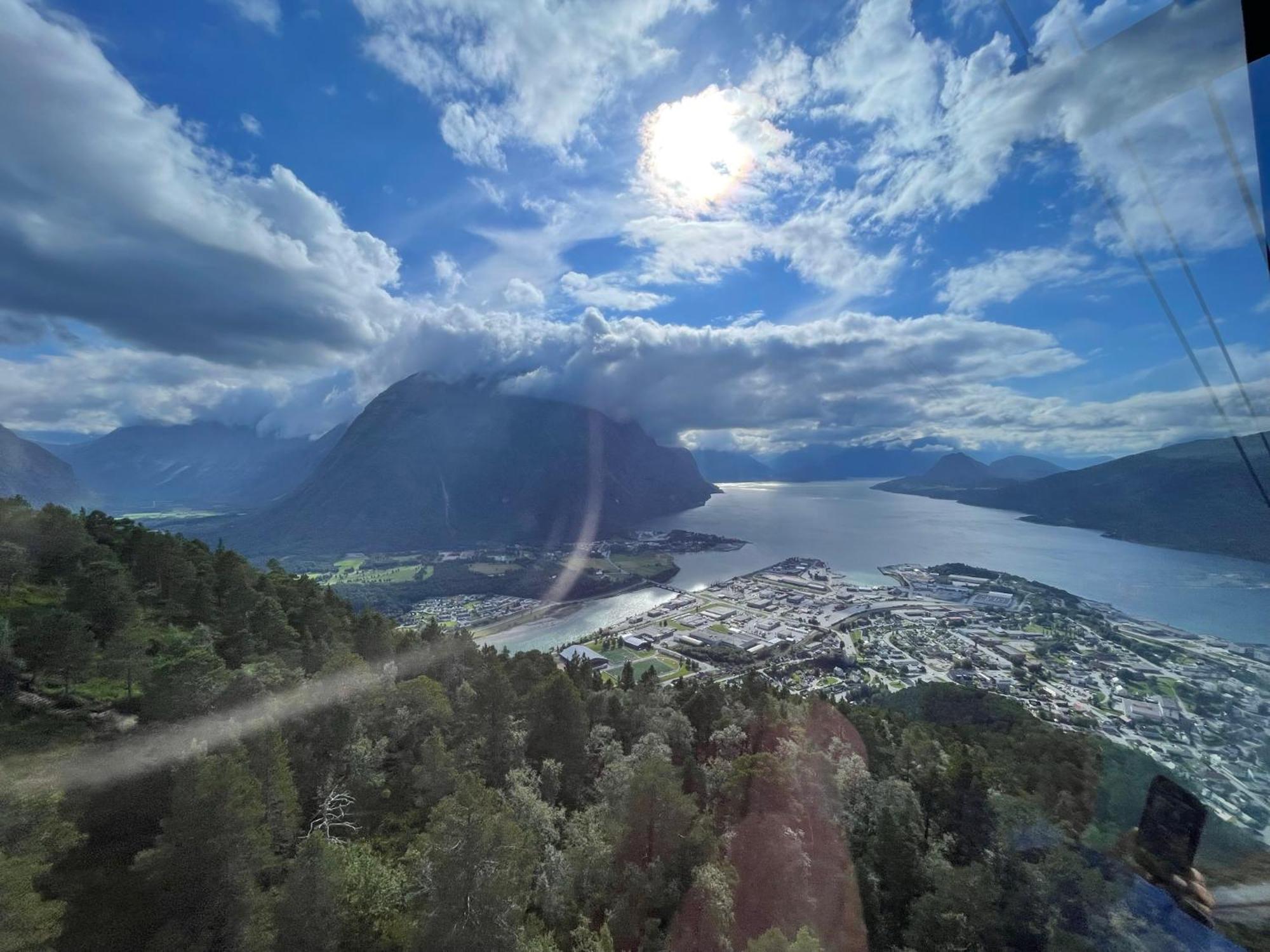 Bakkebo Trollstigen Apartman Åndalsnes Kültér fotó